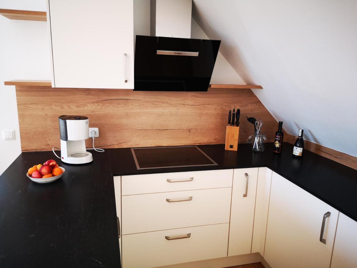 Spacy Next To The Center Of With Terrasse Appartement Graz